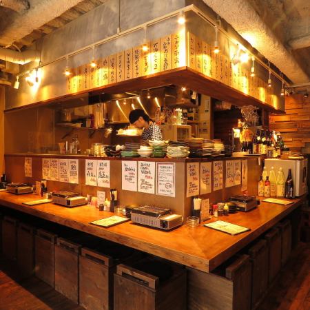 Dining counter with live feeling is also recommended ♪ Ideal for gourmet girls' society wanting to eat delicious items and delicious items on the way back from work