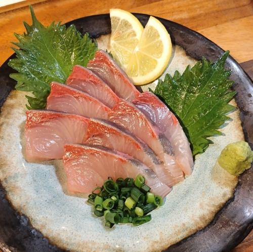 海の王者!カンパチ刺身