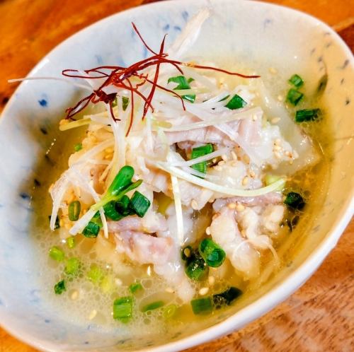 極上!牛モツの塩煮込み