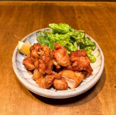 若鶏のジューシー唐揚げ