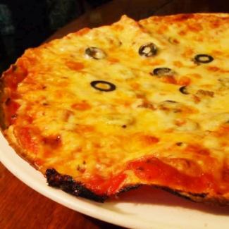 Anchovy pizza