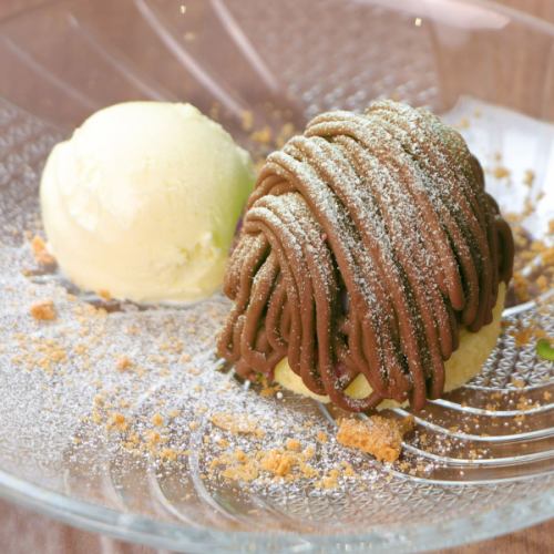 生チョコモンブランとバニラアイス