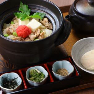 釜飯佐雞胸肉和明太子奶油
