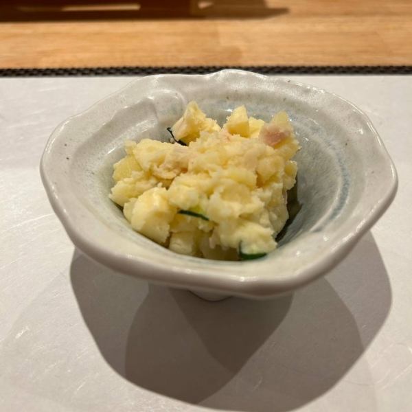 [Completely original◎] Homemade potato salad that can only be tasted here 330 yen (tax included)