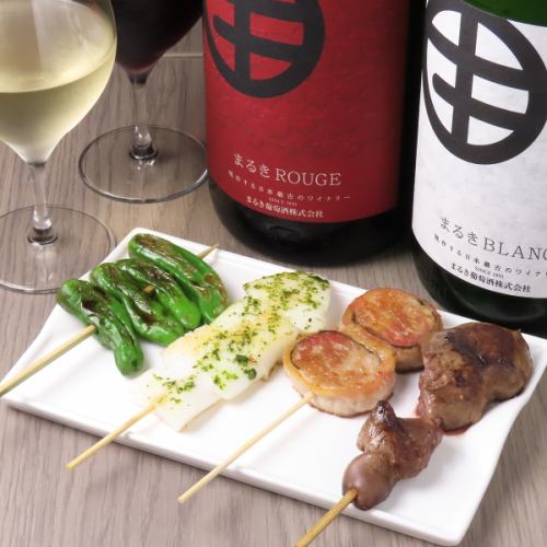 ≪定番メニューが単品1本から楽しめる★シェアにも最適！≫ 串焼き各種 ￥200（税込）～