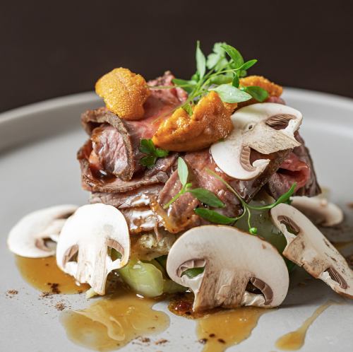 Homemade Rokko Hime Beef Roast Beef with a sauce full of raw sea urchin