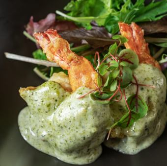 Extra large shrimp with mayonnaise