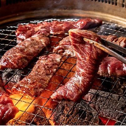 お肉を思う存分満喫できる『食辛房』