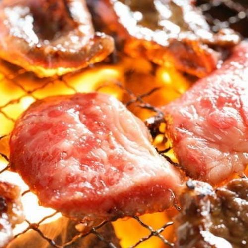 4.食辛房アプリ特典多数!人気メニュー7品を特別価格でご提供など…!