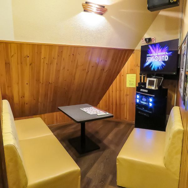 We have rooms of various sizes with different concepts ♪ You can use it according to your needs.Let's enjoy karaoke in a beautiful and clean shop! We also have various foods and drinks.You can also bring it in! (Paid) You can bring your favorite liquor and drink and get excited ☆