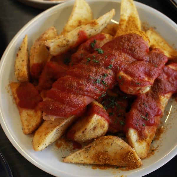 ビールとの相性抜群なカリーブルスト