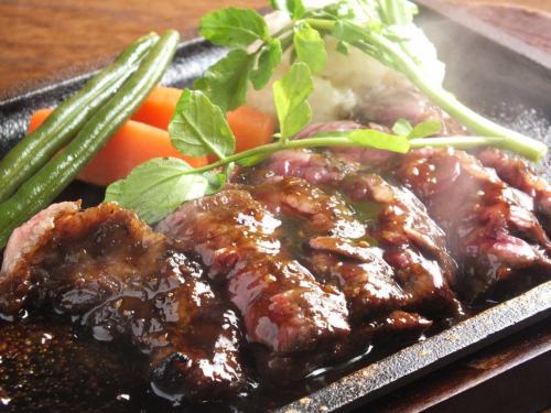 <Hot and Juicy!> Exquisite Outsider Teppanyaki Steak