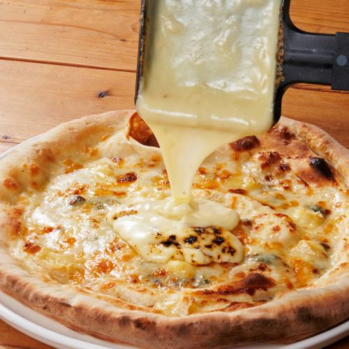 Quattro formaggi with raclette cheese