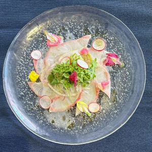 本日の鮮魚のカルパッチョ
