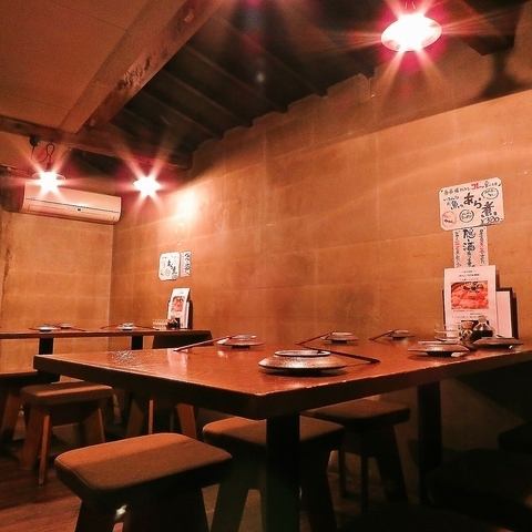 A semi-private room that can accommodate up to 14 people♪Cheers with fresh fish and sake!!