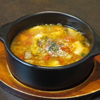 具だくさんミネストローネ