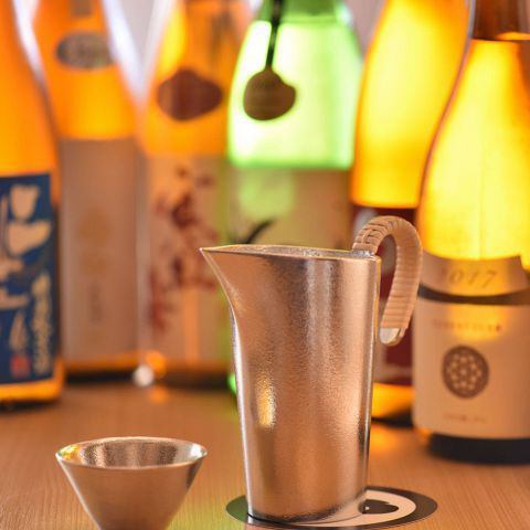 適合搭配日本料理的日本酒種類豐富。