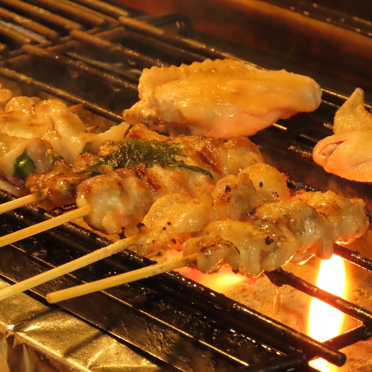 新鮮な国産鶏を使用しタタキの提供も◎串5本盛合せ650円(税込)～