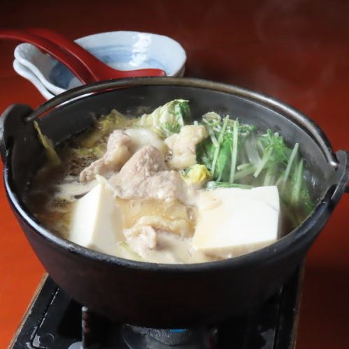 ホルモン鍋