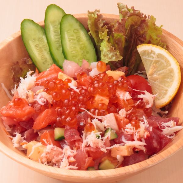 ~ Colorful seafood ~ [Seafood bowl 2200 yen ~]