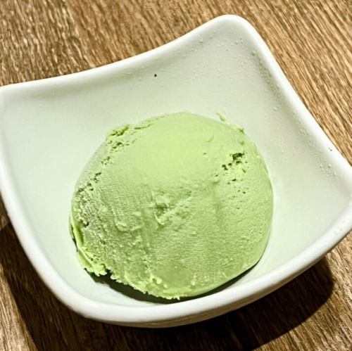 抹茶冰淇淋