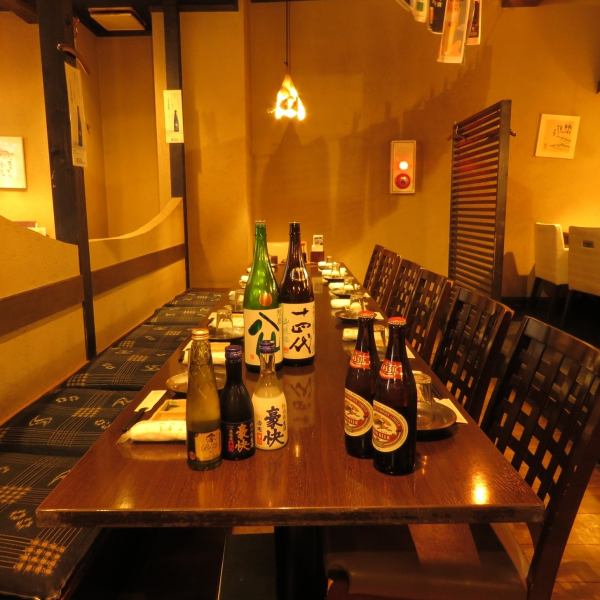 【◎ table seats with banquets around 10 people】 We are preparing various types of table seats.Since the layout can be changed relatively freely, it can be used in various banquets ranging from a small group to a large number of people
