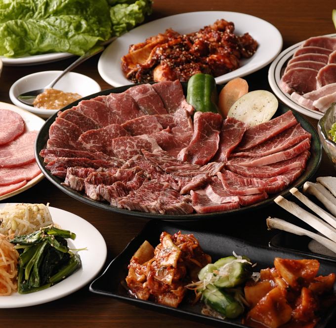 Downtown Yakiniku Restaurant ★☆ Yakiniku course from 3500 yen ★☆ +1500 yen for all-you-can-drink!