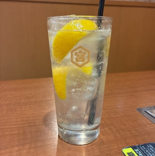 搾りたて！究極の生レモンサワー