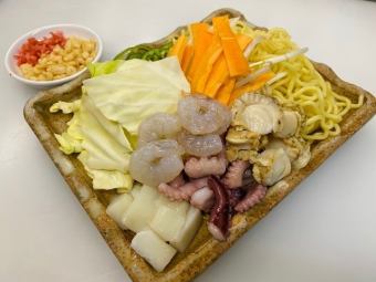 Seafood Yakisoba