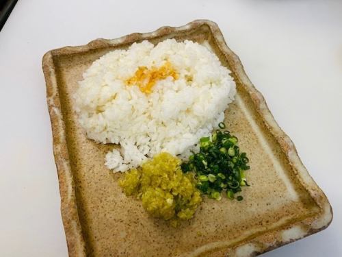 大蒜炒飯