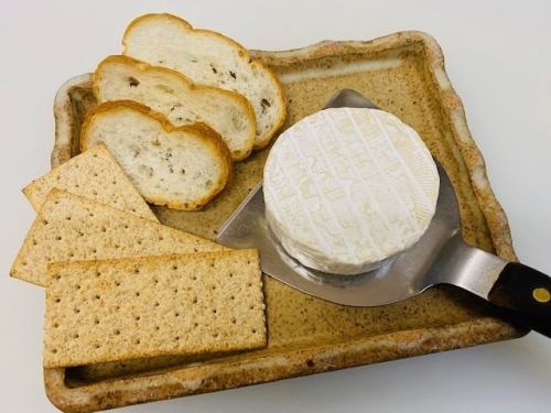 baked camembert