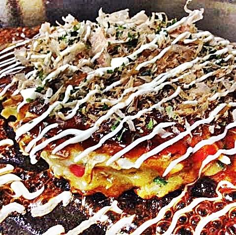 The proud Kansai-style okonomiyaki ♪