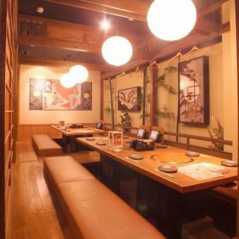 Please leave a banquet with a large number of people.There is a banquet hall for the tatami room (digging up).