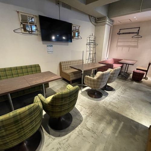 Sofa seats are available.We are particular about creating a space so that you can enjoy our proud Japanese cuisine without any hesitation.Please enjoy your meal in a relaxed atmosphere with a gentle wood pattern.For a meal in Myogadani◎