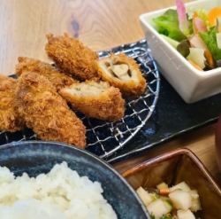 国産カキフライ定食