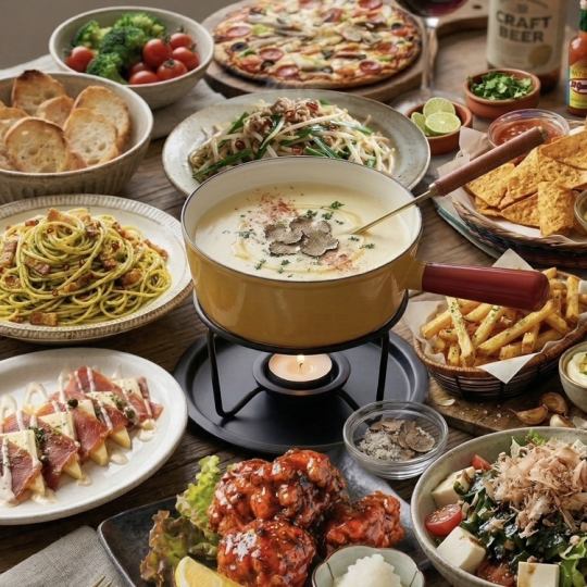 [Very popular cheese♪] Enjoyable and melty cheese fondue course (4,000 yen including tax)