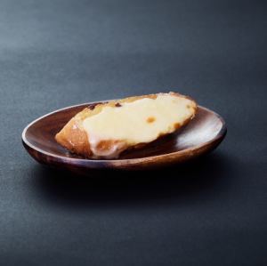 單一 Burchetta：乳酪蜂蜜