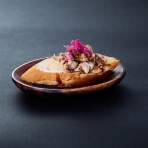 《Burchetta》薑汁豬肉