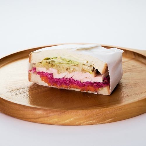 Moist Salted Chicken Sandwich