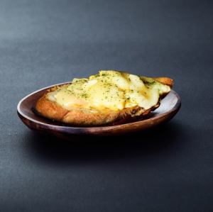《單身漢堡》蛋和起司
