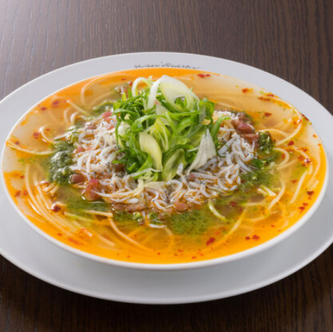 シラスと九条ネギの和風ペペロンチーノ【Recommend】