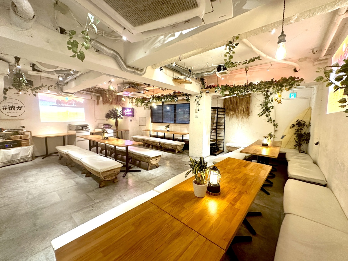 If you're planning a Halloween party in Shibuya, we recommend Shibuya Garden Hall!