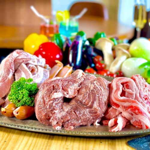 【ランチ限定特別BBQコース】　飲み放題付き2ｈ→3500円