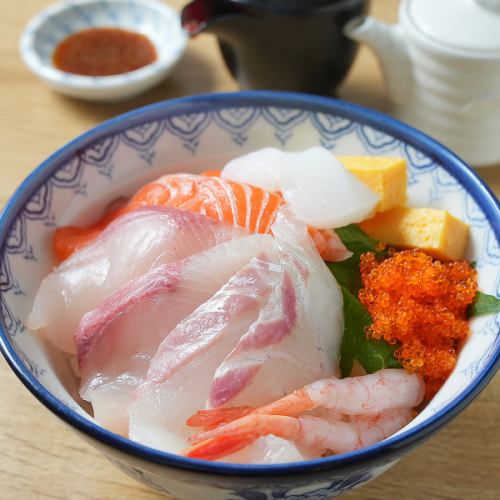海鮮丼