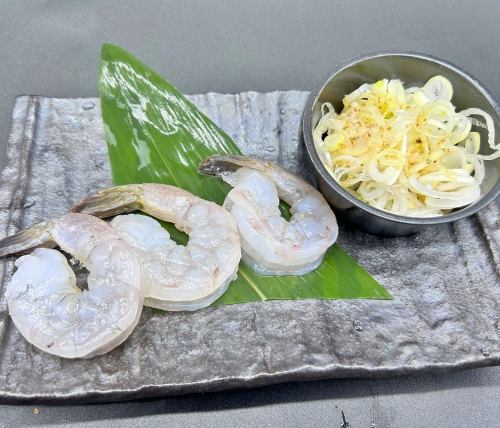 Shrimp grilled with salt