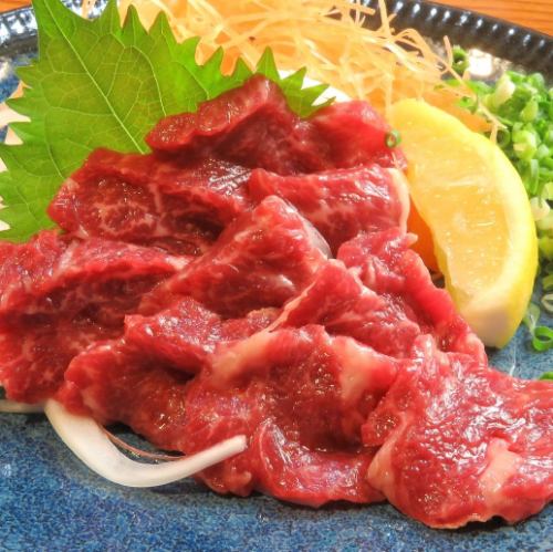 Horse sashimi domestic red meat sashimi