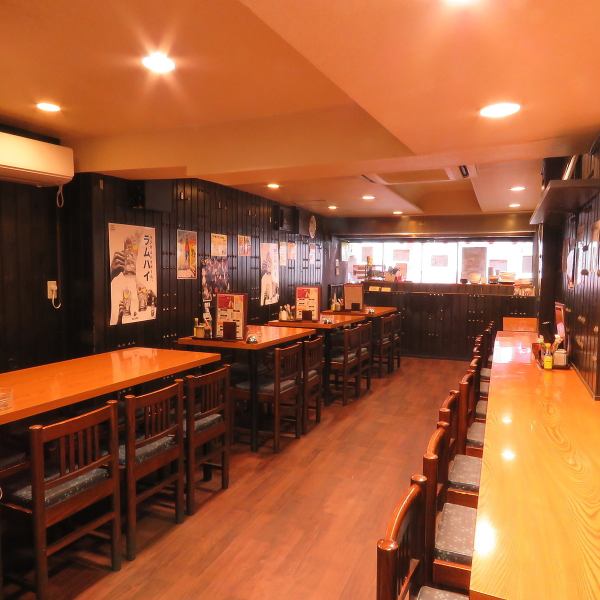 As we are fully equipped with table seat and counter seat with work return and friend ♪, even a small number of people feel free! /)