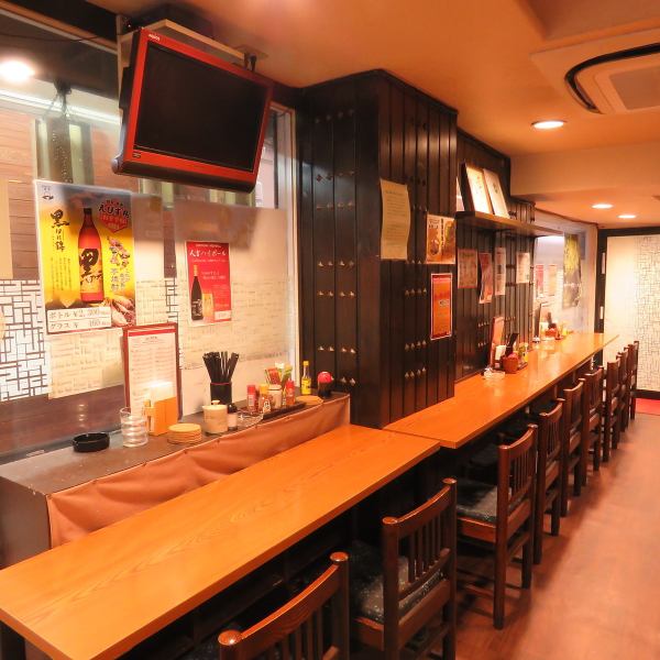 Counter seat (9 seats) Please feel free to visit us alone! (Yakitori / Yakitori / Lunch / Saku drink / Izakaya / Next meeting / Noon only / All you can drink / Take out /)