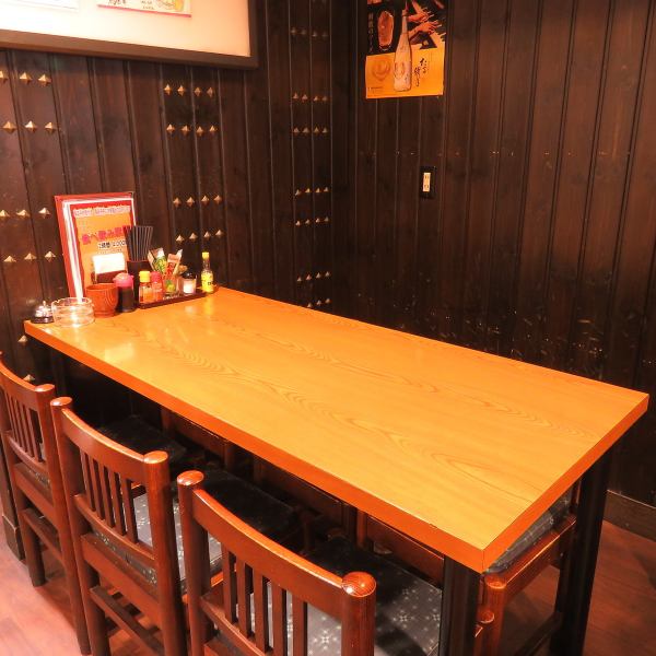 Table seats (4 to 6 people) and spacious inside of the store !!