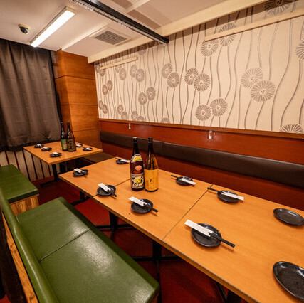 デートや宴会にも使えるゆったり寛げる上質な個室席
